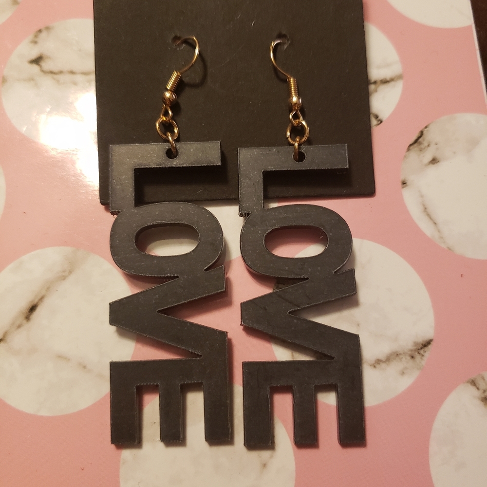 New!!! Pair of LOVE Earrings